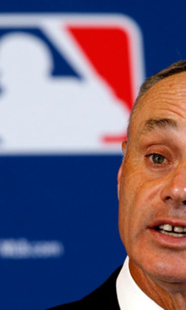 Commissioner: Decision imminent on MLB games in Puerto Rico